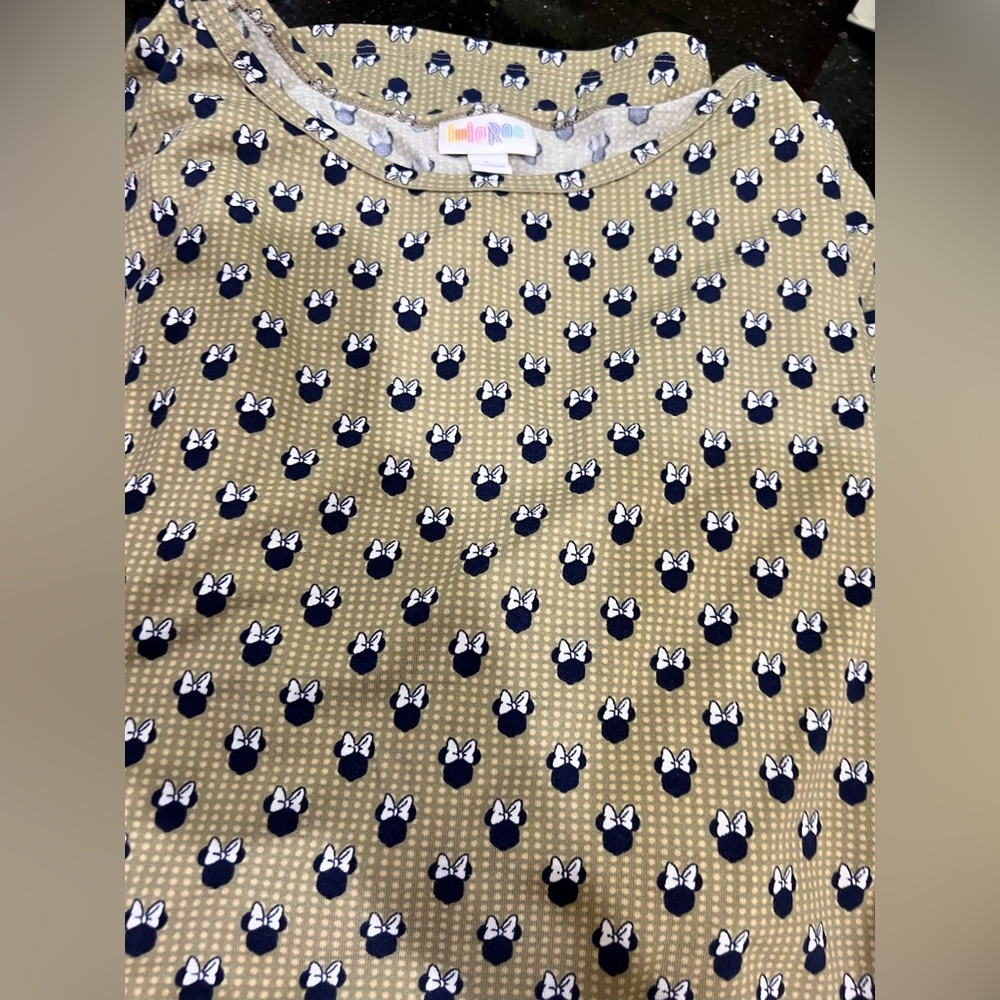 LulaRoe Large top NWT
